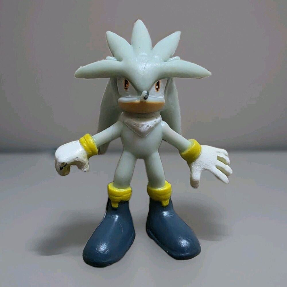 Jazwares Sega Silver Sonic The Hedgehog 2" Mini Action Figure Toy